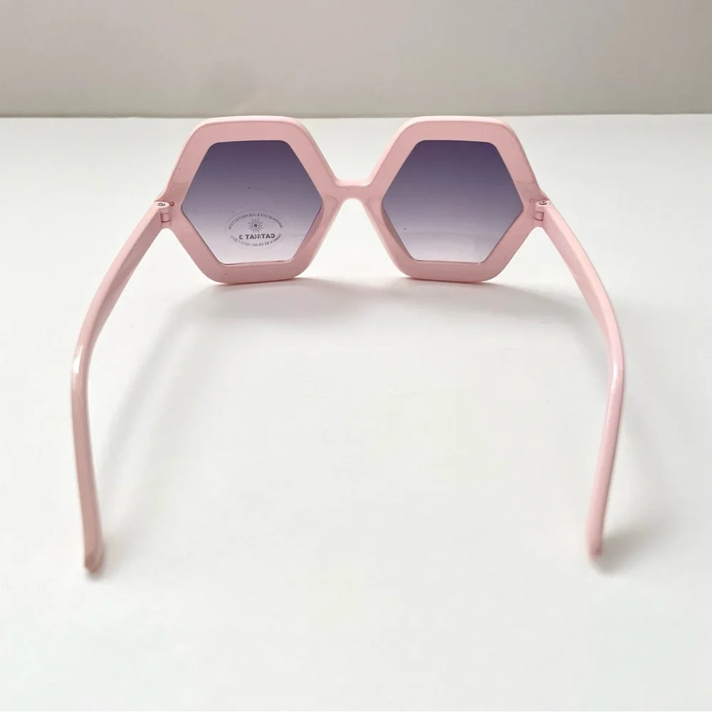Girls Pink Sunglasses With Hexagon Frames- Super Chic!